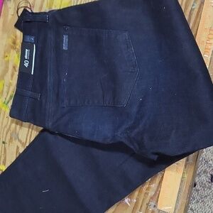 Seven for all mankind 40 Slimmy straight leg jean NWT